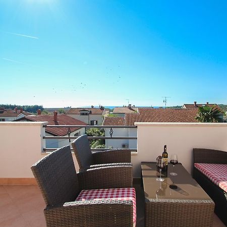 Apartments Miani Novigrad Istria Eksteriør bilde
